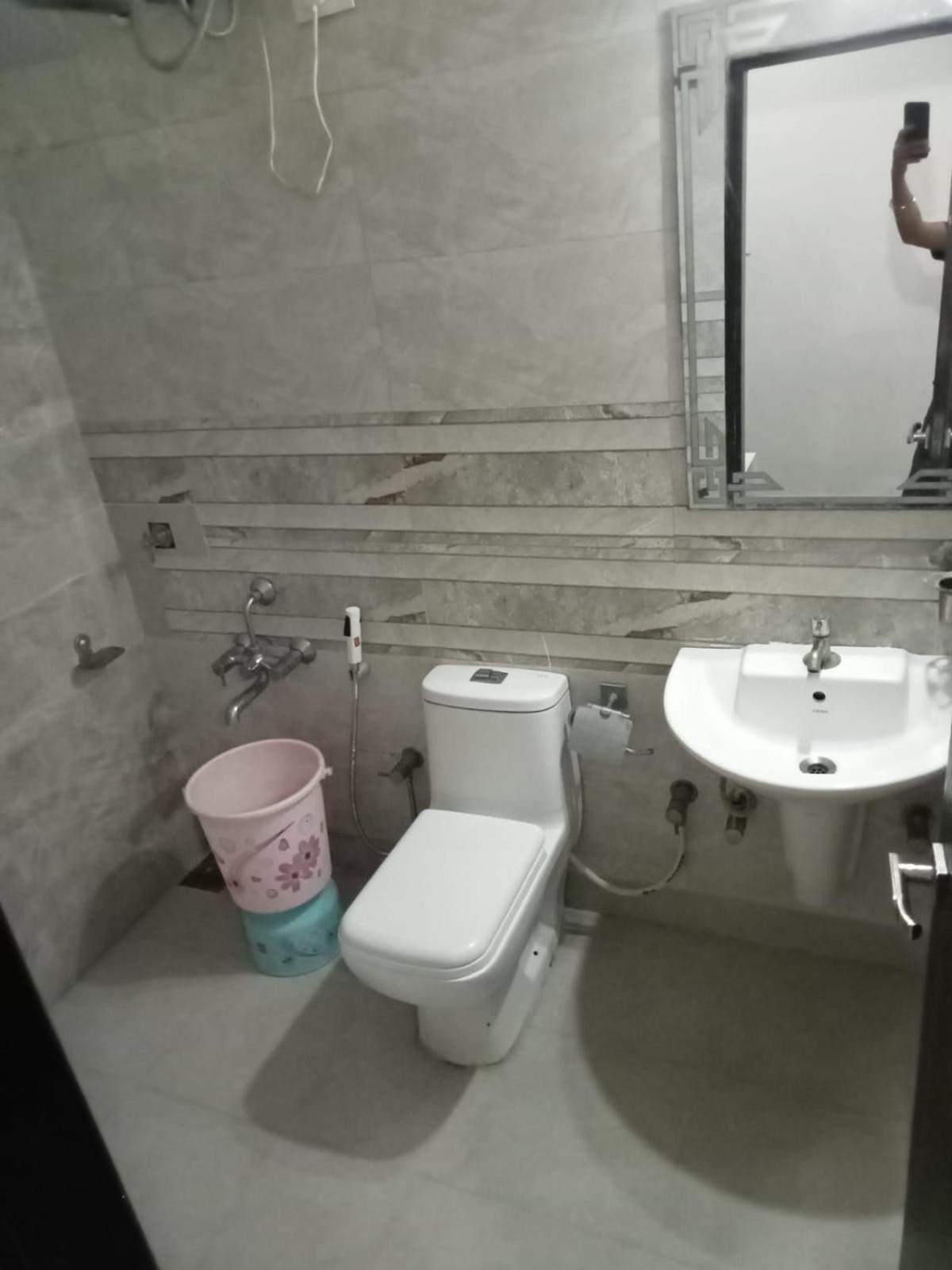Hotel Best Velly Gandhinagar Eksteriør billede